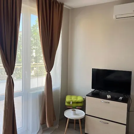 студио петя Sunny Beach